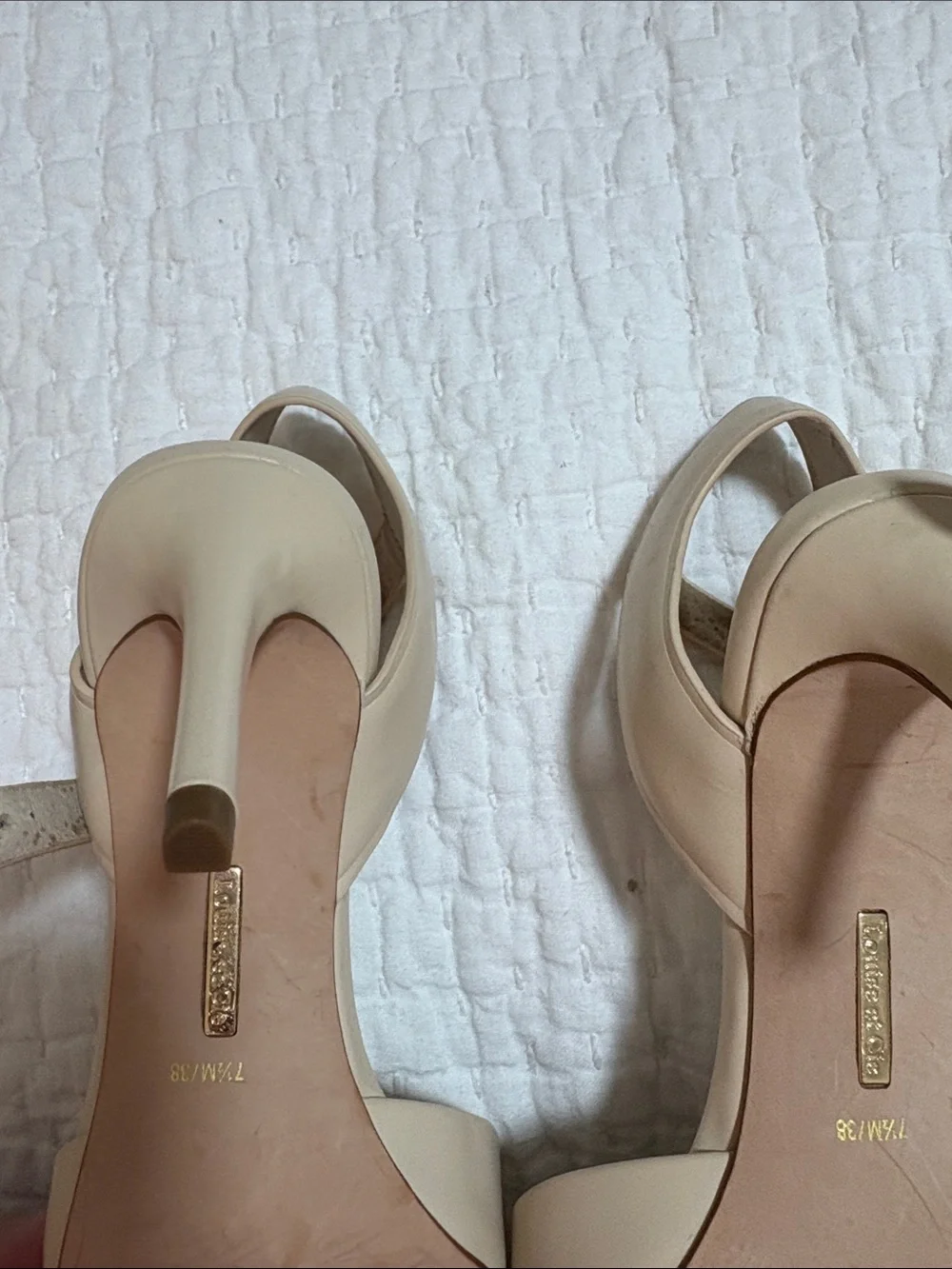 Louise et Cie Beige Pointed-Toe Ankle-Strap Heels
